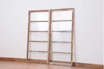 アンティーク建具　ペンキの剥げた風合いがシャビーシックなガラス戸2枚セット(引き戸)(R-011555)