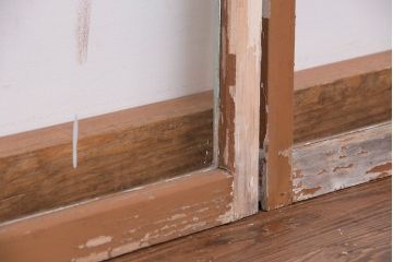 アンティーク建具　ペンキの剥げた風合いがシャビーシックなガラス戸2枚セット(引き戸)(R-011555)