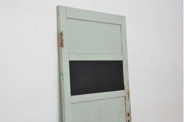 アンティーク　ジャンク品　ペンキの剥げたドア(扉)