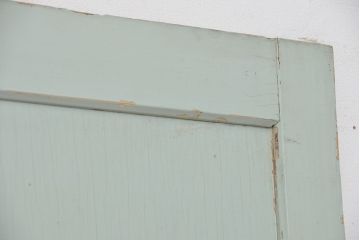 アンティーク　ジャンク品　ペンキの剥げたドア(扉)