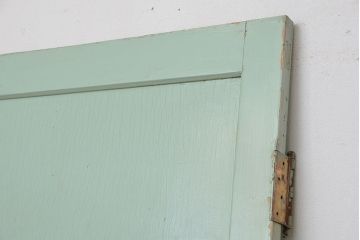 アンティーク　ジャンク品　ペンキの剥げたドア(扉)