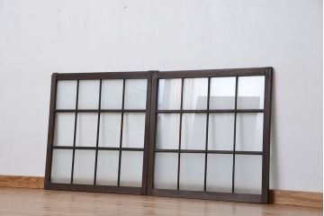 アンティーク　マス目格子ガラス戸2枚(引き戸)