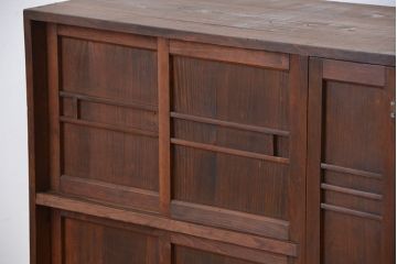 レトロ家具　昭和レトロ　古い木の下駄箱(収納棚)