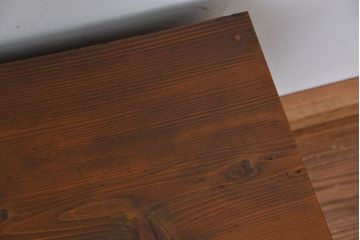 アンティーク家具　アンティーク　鉄脚付きワイドローチェスト(ローボード、タンス、箪笥)