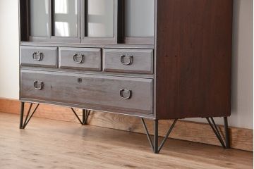 レトロ家具　昭和レトロ　四枚引き戸の時代箪笥ローボード(収納棚)