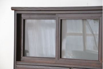 レトロ家具　昭和レトロ　四枚引き戸の時代箪笥ローボード(収納棚)