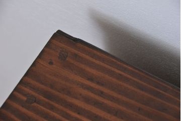 レトロ家具　★昭和レトロ　古い木の脚付きワイドローボード(ローチェスト、タンス、箪笥)