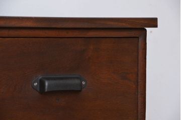 レトロ家具　★昭和レトロ　古い木の脚付きワイドローボード(ローチェスト、タンス、箪笥)
