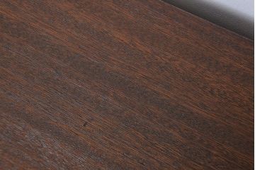 アンティーク家具　アンティーク　鉄脚付きワイドローチェスト?(ローボード、タンス、箪笥)