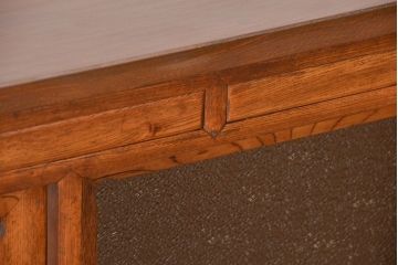アンティーク家具　アンティーク　ダイヤガラスの鉄脚付きローボード(収納棚)