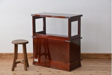 新同品　彫金、伝統工芸士「菊広」作、木地蝋塗り岩谷堂箪笥飾り棚(購入金額約60万)