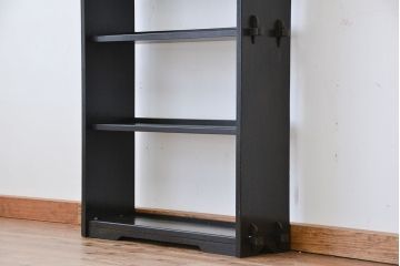 レトロ家具　★昭和レトロ　シックな楔本棚(ブックシェルフ、飾り棚)