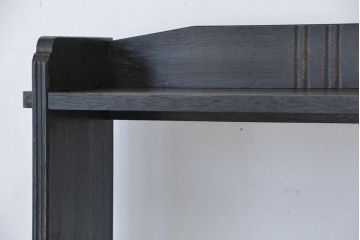 レトロ家具　★昭和レトロ　シックな楔本棚(ブックシェルフ、飾り棚)