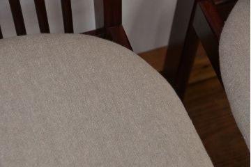 中古　カリモク　レトロでかわいいダイニングチェア2脚セット