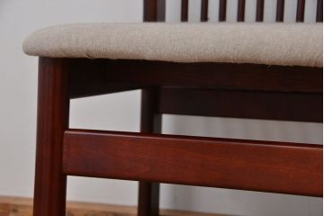 中古　カリモク　レトロでかわいいダイニングチェア2脚セット