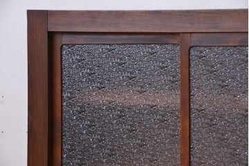 アンティーク家具　アンティーク　太い框組みのどっしりとしたダイヤガラス収納棚
