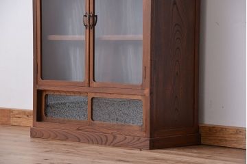 アンティーク家具　アンティーク　三方欅材の上質な収納棚(本箱、食器棚)
