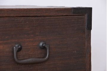 アンティーク家具　☆古民具・骨董　モダンな二段重ね時代箪笥