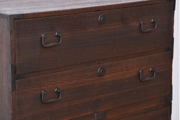 アンティーク家具　☆古民具・骨董　モダンな二段重ね時代箪笥