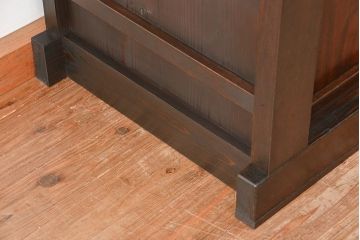 アンティーク家具　古民具・骨董　欅の杢目が素晴らしい昇り引き出し付き水屋箪笥サイドボード(食器棚、収納棚)