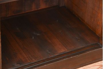 アンティーク家具　古民具・骨董　欅の杢目が素晴らしい昇り引き出し付き水屋箪笥サイドボード(食器棚、収納棚)