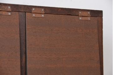 レトロ家具　昭和レトロ　脚付き15升パタパタ下駄箱(収納棚、マス目棚)