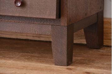 レトロ家具　昭和レトロ　脚付き15升パタパタ下駄箱(収納棚、マス目棚)