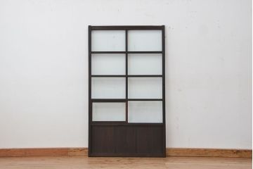古民具・骨董　小窓付の小振りな引き戸(ガラス戸、窓)