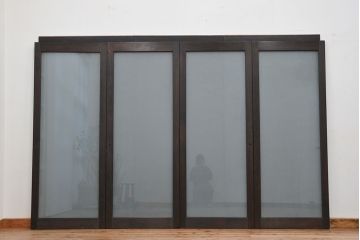 昭和レトロ　すりガラス入りのシンプルな大判ガラス戸4枚セット(引き戸)