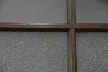 アンティーク　古い木のマス目ガラス戸4枚セット(引き戸)