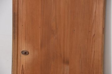 古民具・骨董　古い木味のシンプルな扉?(ドア)