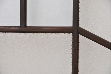 大正ロマン　古い洋館の変わりデザインの明り取り