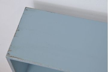 レトロ家具　昭和レトロ　黒板付きのアンティークペイント収納棚(本棚、本箱)