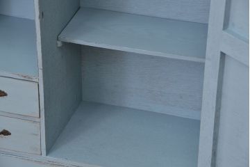 レトロ家具　昭和レトロ　黒板付きのアンティークペイント収納棚(本棚、本箱)