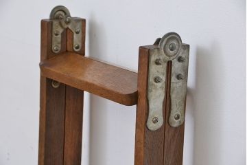 アンティーク雑貨　昭和レトロ　ナラ材の小振りな脚立(ステップ、ラダー)