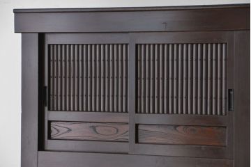 アンティーク家具　明治〜大正時代　丸桟引き戸の美しい二段重ね水屋箪笥(食器棚、収納棚)