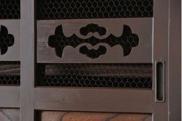 アンティーク家具　明治〜大正時代　丸桟引き戸の美しい二段重ね水屋箪笥(食器棚、収納棚)