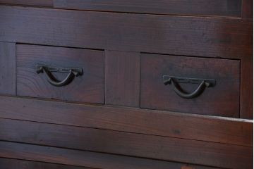 アンティーク家具　古民具・骨董　味わい深い二段重ね、京都水屋箪笥(食器棚、収納棚)