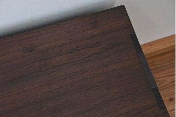 アンティーク家具　アンティーク　鉄脚付き　ローチェスト(ローボード)