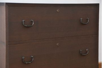 アンティーク家具　アンティーク　鉄脚付き　ローチェスト(ローボード)