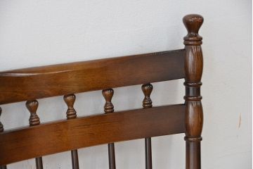 中古　飛騨産業キツツキマーク　スティックバックチェア2脚セット(ダイニングチェア、椅子、イス)