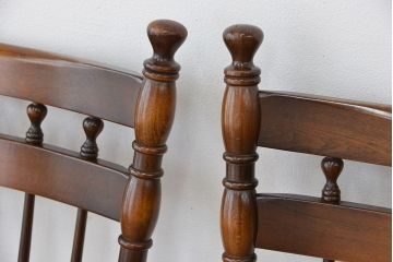 中古　飛騨産業キツツキマーク　スティックバックチェア2脚セット(ダイニングチェア、椅子、イス)
