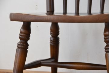 中古　飛騨産業キツツキマーク　スティックバックチェア2脚セット(ダイニングチェア、椅子、イス)