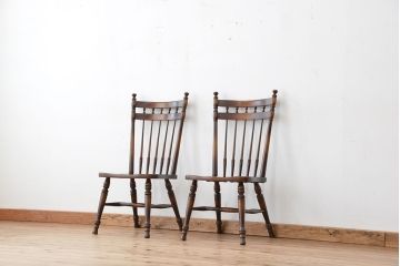 中古　飛騨産業キツツキマークスティックバックチェア2脚セット?(ダイニングチェア、椅子、イス)