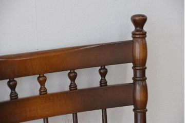 中古　飛騨産業キツツキマークスティックバックチェア2脚セット?(ダイニングチェア、椅子、イス)