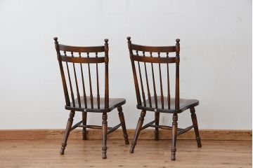 中古　飛騨産業キツツキマークスティックバックチェア2脚セット?(ダイニングチェア、椅子、イス)