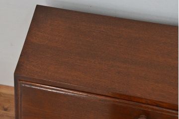 ヴィンテージ家具　北欧ビンテージ　小振りでかわいいライティングビューロー(ライティングデスク)