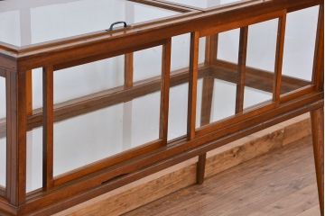 アンティーク家具　アンティーク　6面ガラス脚付きガラスケース(ショーケース、飾り棚)