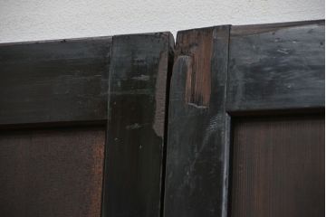 ★古民具・骨董　使い込まれた帯戸(板戸)2枚セット