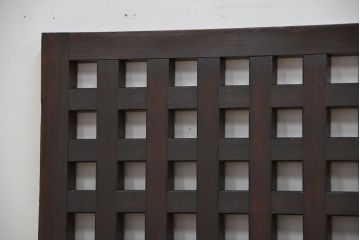 アンティーク雑貨　★古民具・骨董　明治時代、古い豪商の蔵で使われていた重厚な格子材?